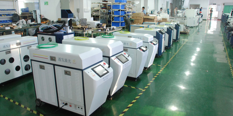 通發(fā)激光TFL-80PF<a href='http://m.cdaqyq.com/product/2.htm' class='text_a'>光纖<a href='http://m.cdaqyq.com' class='text_a'>激光焊接機</a></a>